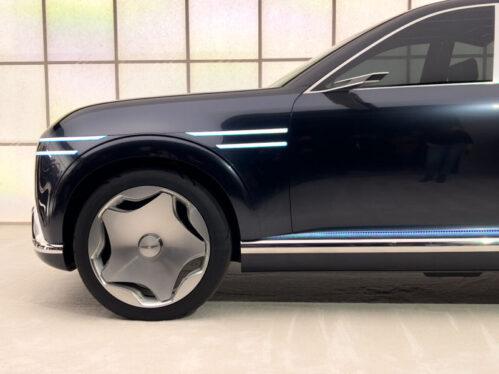 Genesis unveils its take on the big luxury EV—the Neolun Concept