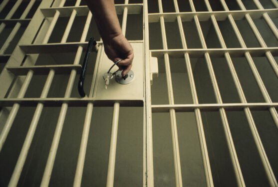 Jails banned visits in “quid pro quo” with prison phone companies, lawsuits say