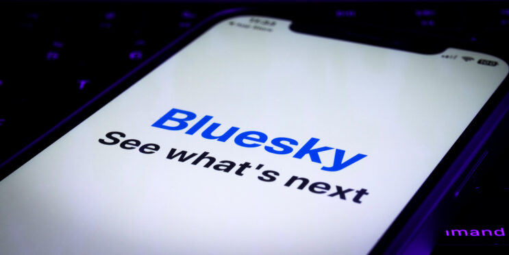 Bluesky backs a project that would let Mastodon apps, like Ivory,  work with its network