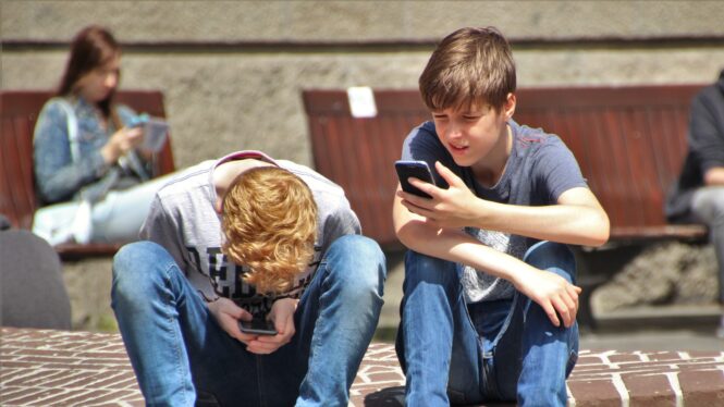 Children’s privacy must be a priority on social media, says the UK