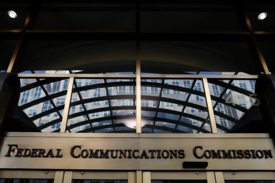 FCC officially votes to reinstate net neutrality