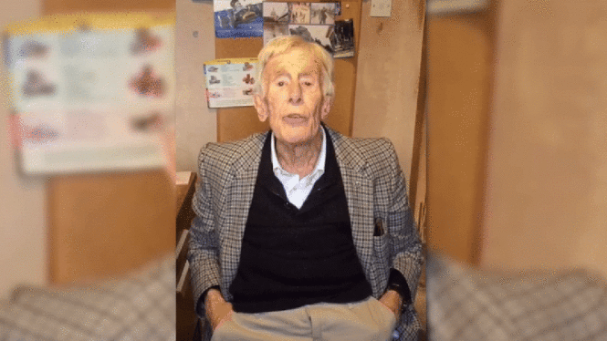 The 95-Year-Old Inventor of ‘Mewing’ Just Joined TikTok