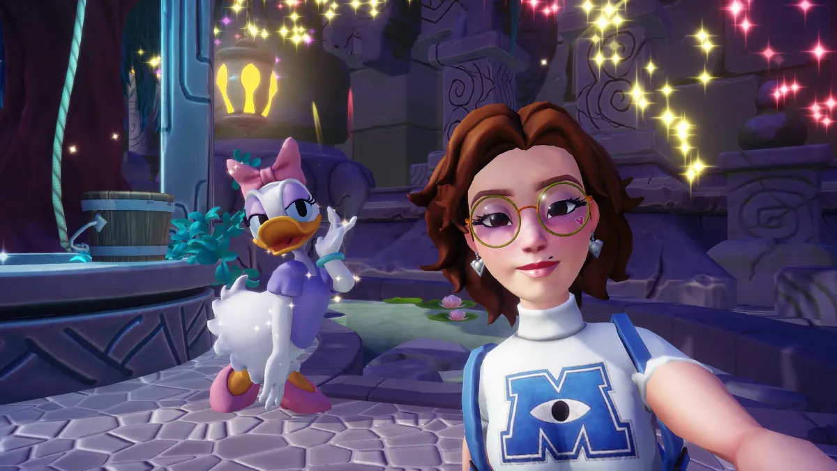 How To Unlock Daisy Duck (& The Fashion Boutique) In Disney Dreamlight Valley
