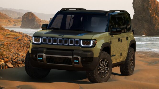 Jeep CEO doesn’t rule out a hybrid powertrain for the Recon EV