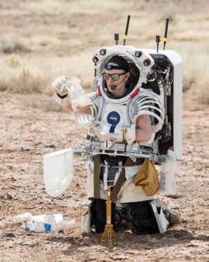 NASA conducts ‘moonwalks’ in the Arizona desert for Artemis lunar mission