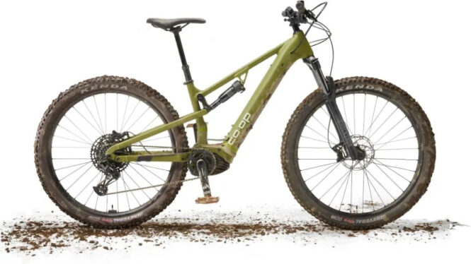 Save $1,000 (yes, you read that right) on this electric mountain bike at REI