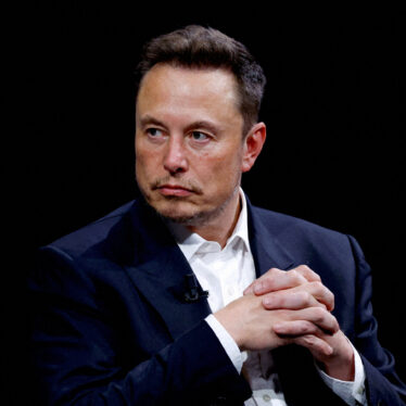 Tesla and Elon Musk Fight Back Against Effort to Stop His $46 Billion Payday