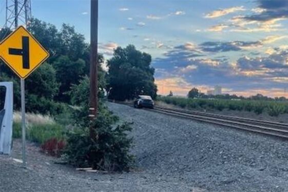 A driver says his Tesla drove onto active train tracks after Autopilot mistook them for a road