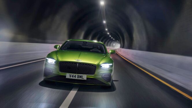 Bentley Continental GT and GTC Speed get performance boost as plug-in hybrids