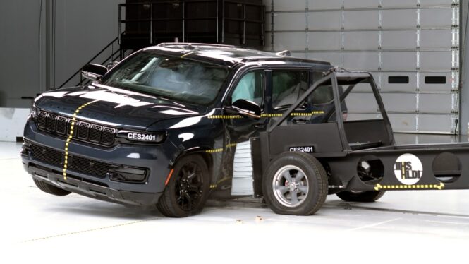 Big SUVs are not as safe as their size suggests, according to the IIHS