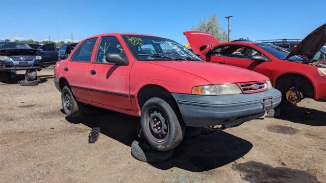 Junkyard Gem: 1995 Kia Sephia RS