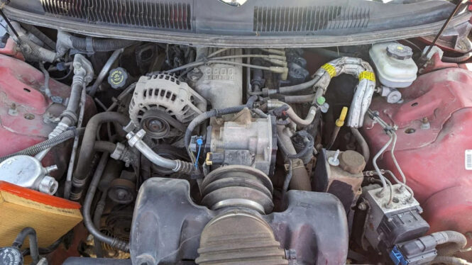 Junkyard Gem: 1999 Pontiac Firebird Coupe