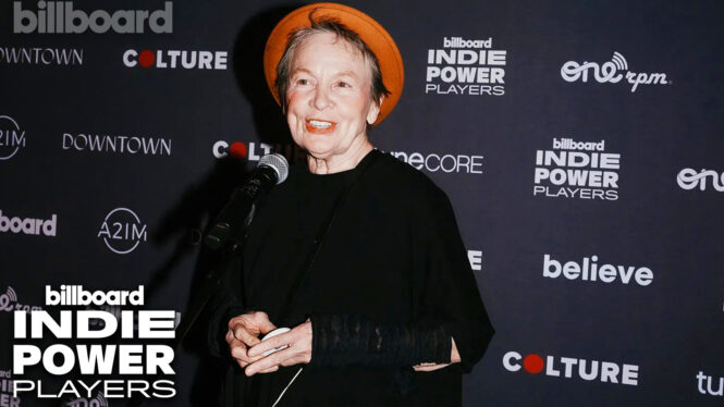 Laurie Anderson Accepts the Artist Indie Icon Award | Billboard Indie Power Players 2024