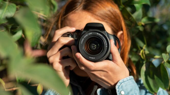 Learn to take and edit photos from concerts to sunsets with a $40 photography course