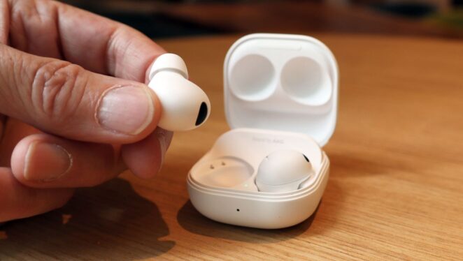 Report: Samsung’s next Galaxy Buds might be the most useful model yet