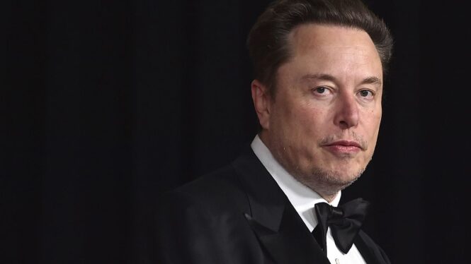 Tesla shareholders sue Musk for starting competing AI company