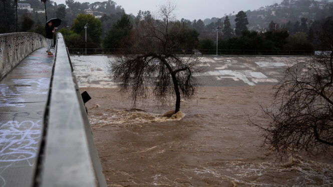 The Fingerprints on Chile’s Fires and California Floods: El Niño and Warming