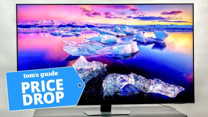 This Samsung 55-inch QLED TV deal cuts the price by $400