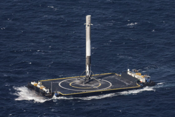 Watch SpaceX nail its 250th Falcon 9 droneship landing