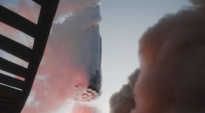Watch this stunning slow-motion footage of mighty Starship launch