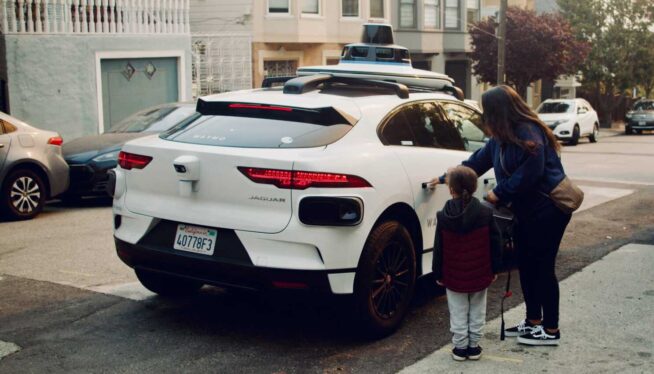 Waymo dumps its waitlist and opens up its San Francisco robotaxi service to everyone