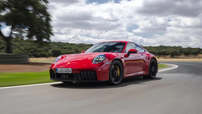 2025 Porsche 911 GTS T-Hybrid First Drive: Don’t worry, it’s still the 911 we know and love