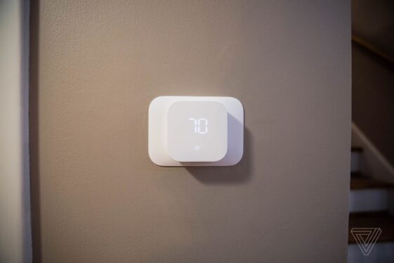 Amazon Smart Thermostat Review: Great Features at an Unbeatable Price