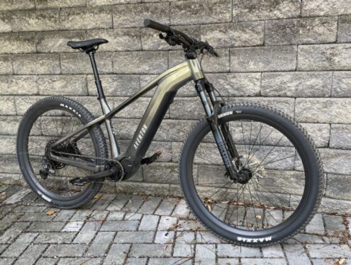 Aventon, a major e-bike maker, tries its hand with a hardtail