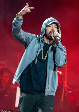 Eminem Tops 7 Billion U.K. Streams, Receives Brit Billion Award
