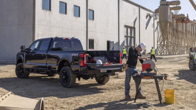 Ford’s ‘multi-energy’ Super Duty trucks could mean electrification is on the way