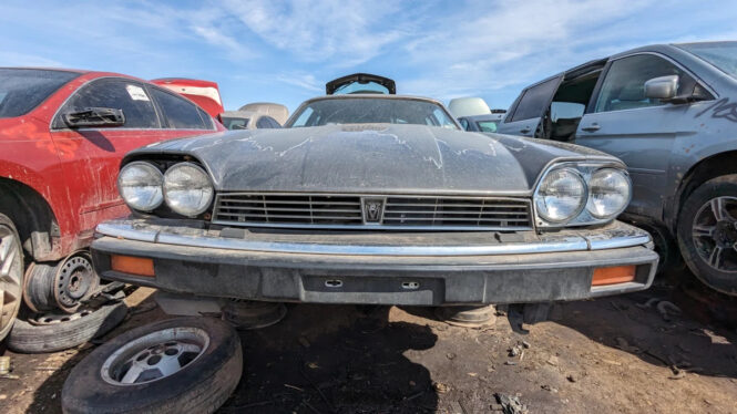 Junkyard Gem: 1985 Jaguar XJ-S