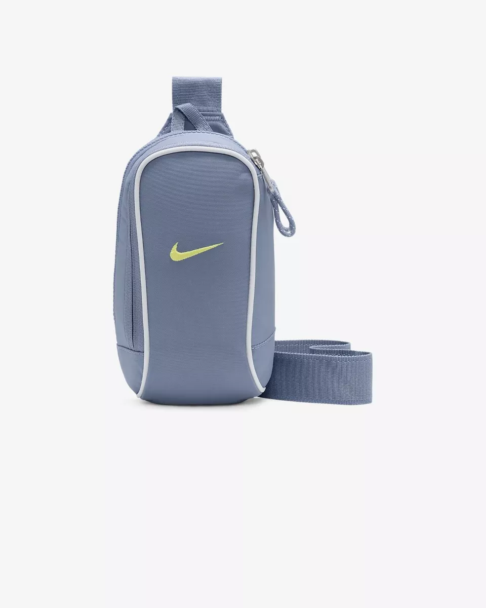 Nike’s Mini Crossbody Lets You Use Your Phone Without Taking It Out of Its Pouch — And It’s On Sale