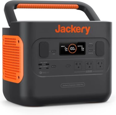 Amazon cut the price of this Jackery power station to under $200