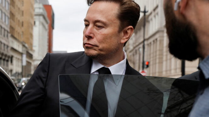 Delaware Judge Questions Tesla About Vote on Elon Musk’s Tesla Pay