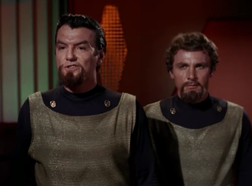 DS9s Star Trek: TOS Crossover Pointed Out 2 Weird Things About Klingons