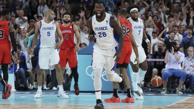 How to watch France vs. USA in the Paris 2024 basketball online for free