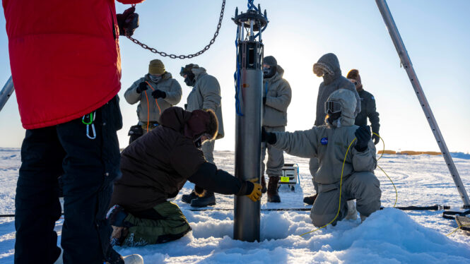 NASA JPL Developing Underwater Robots to Venture Deep Below Polar Ice