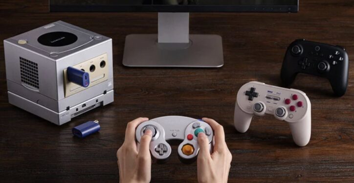 8BitDo’s latest mod kit will make your old GameCube controller wireless and Switch compatible