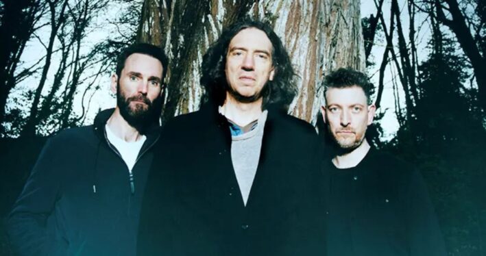 Snow Patrol on Track to Secure First U.K. No. 1 Album in 18 Years