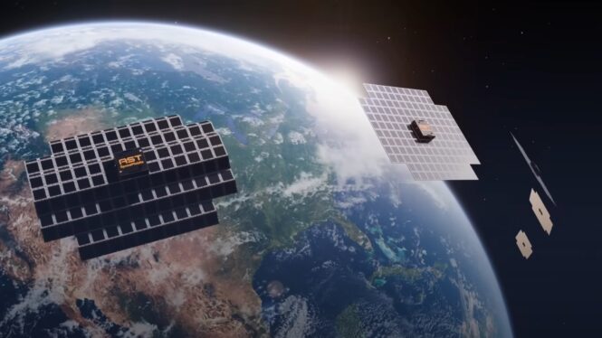 Starlink competitor AST SpaceMobile launched its Bluebird smartphone satellites this morning