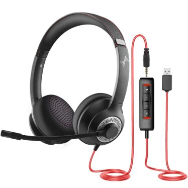 This USB mic and headset combo is perfect for streaming, and 50% off