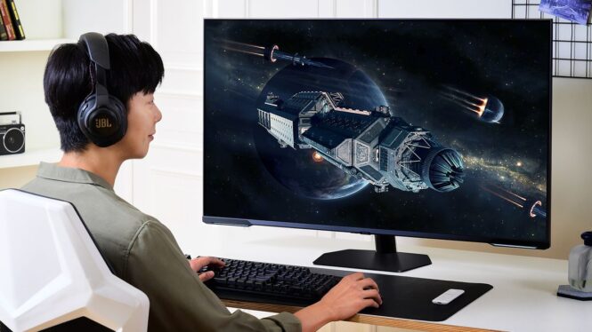 Today only: The Samsung Odyssey Neo G7 gaming monitor is down to $450