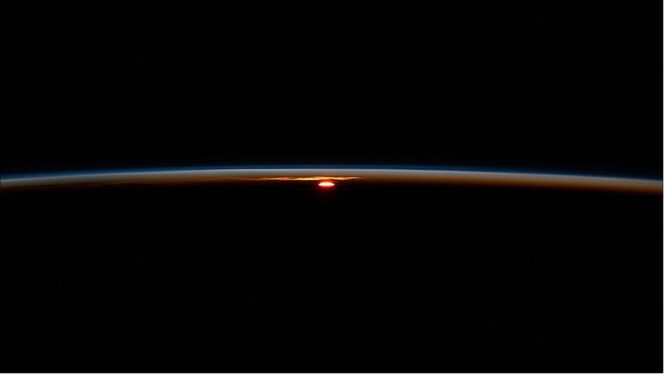 Watch this orbital sunset from a Crew Dragon spacecraft way above Earth