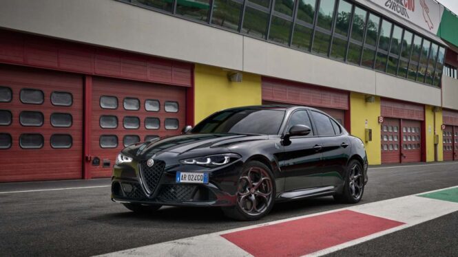 2024 Alfa Romeo Giulia and Stelvio Quadrifoglio Super Sports close the book