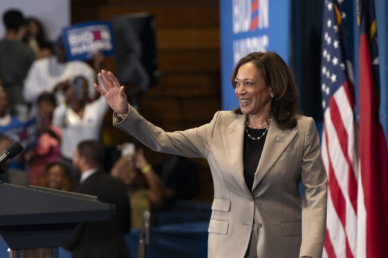 Don Omar Endorses Kamala Harris for President: ‘We Are Not Going Back’