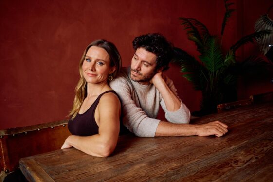 How Old Kristen Bell & Adam Brody Are In Nobody Wants This