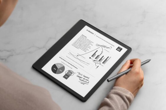 Kindle Scribe hands-on: You can scribble on your books