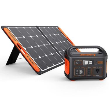 This Jackery portable generator and solar panel combo is 45% off!