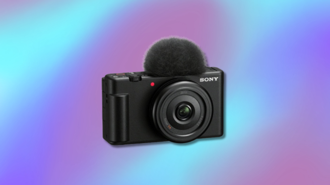 Content creators, this Sony vlogging camera is reduced by over $100