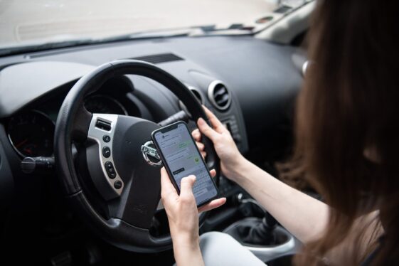 Distracted driving tool shows just how far you can travel while texting